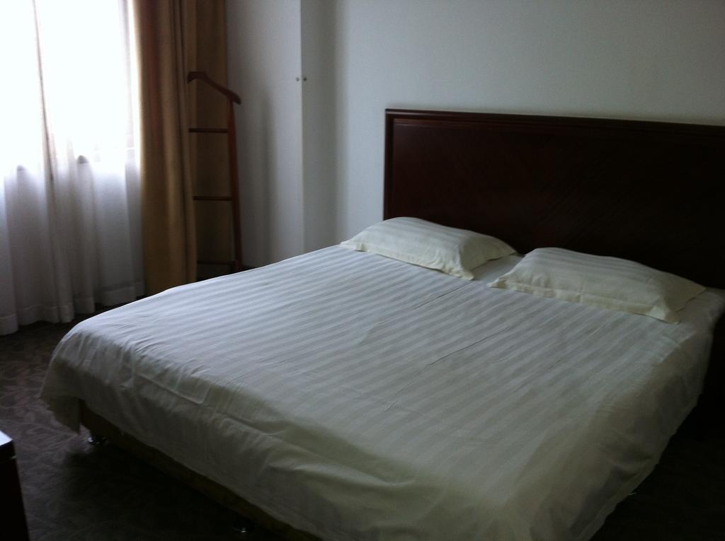 Greentree Inn Shanghai Chongming Bao Town Express Hotel Номер фото